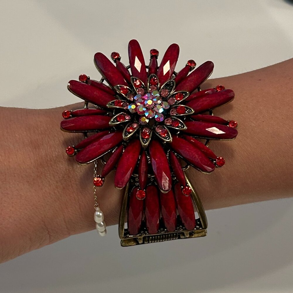 Vtg Flower Cuff Hinge Bangle Bracelet